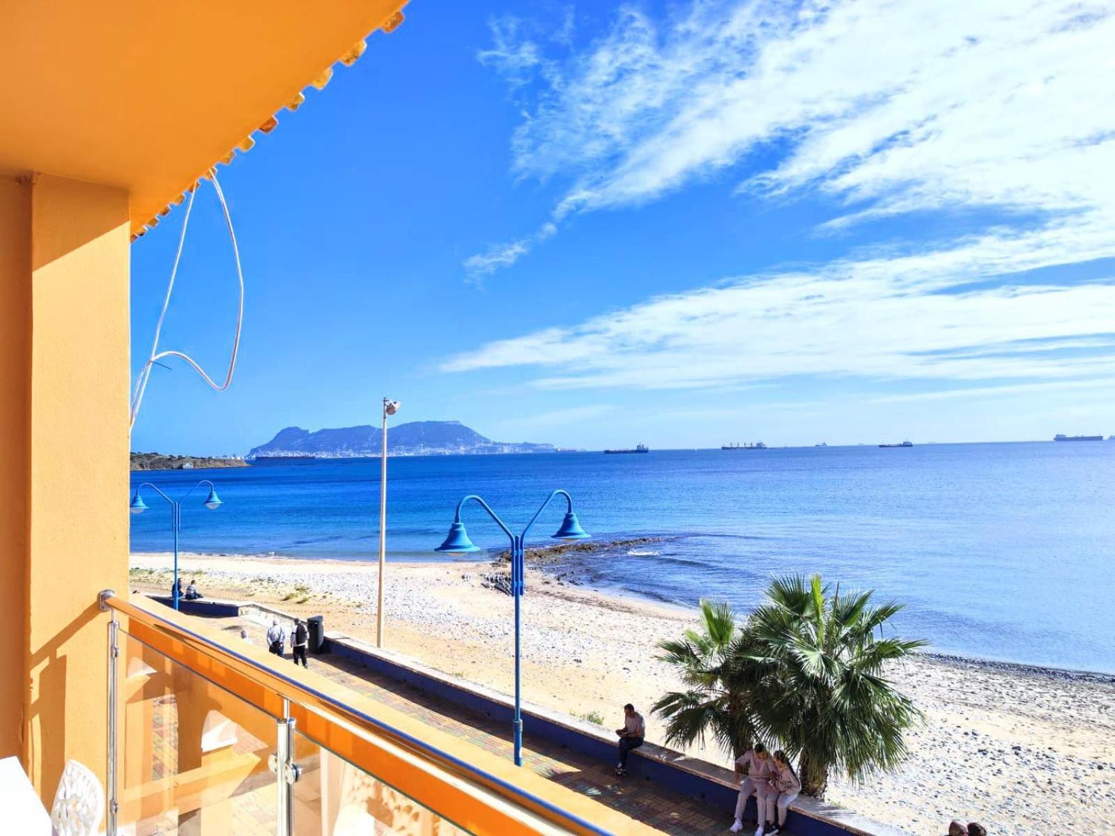 Getares Beach Algeciras Buitenkant foto